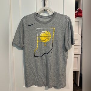 Gray Nike Pacers T-Shirt size S